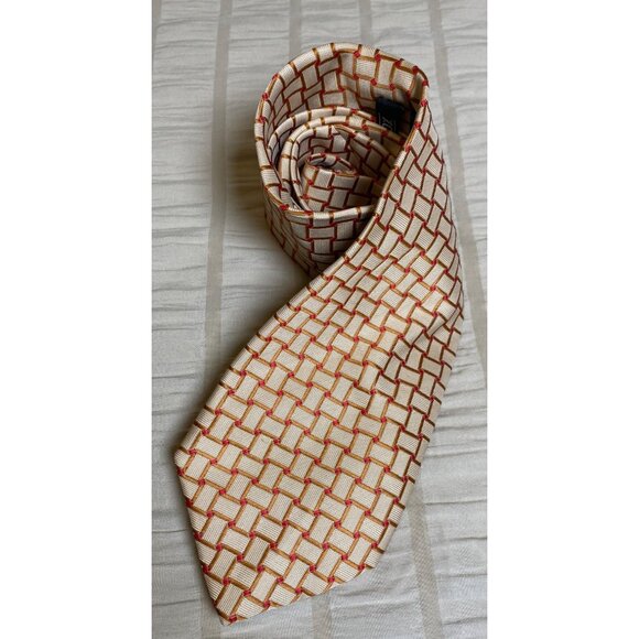 Giorgio Armani Mens 100% Silk Tie with Geometric Pattern Beige & Red - Picture 3 of 4
